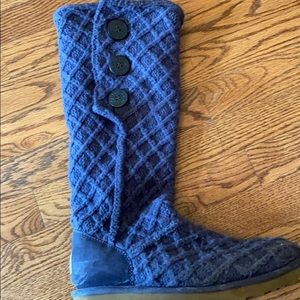 Knit blue uggs